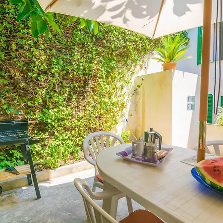 Casa Tradicional Picafort Dağ evi